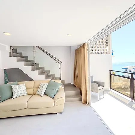 Skol 408a 2 Bedrooms Duplex With Sea Views