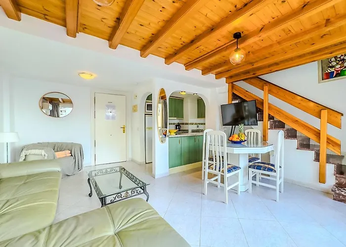 Skol 408a 2 Bedrooms Duplex With Sea Views Apartment *